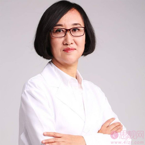 深圳美诗沁医疗美容门诊部王连梅医生做双眼皮手术好不好？附案例及2020年价格表发布